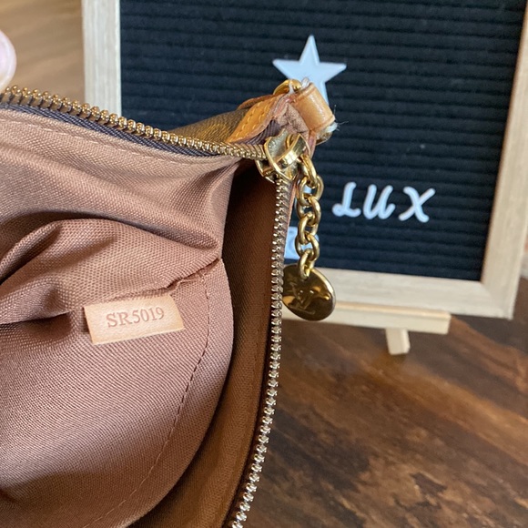 Louis Vuitton Monogram Palermo - Picture 5 of 17